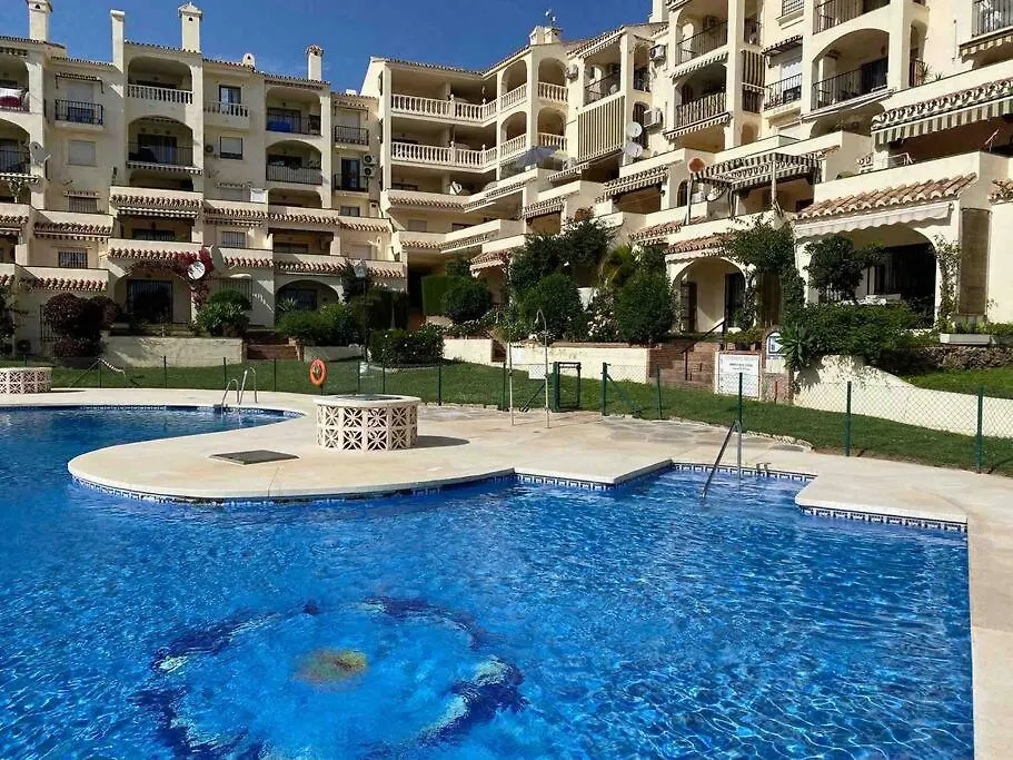 Cozy Apartments Nearly Sea,Tennis,Bars And Other contacts